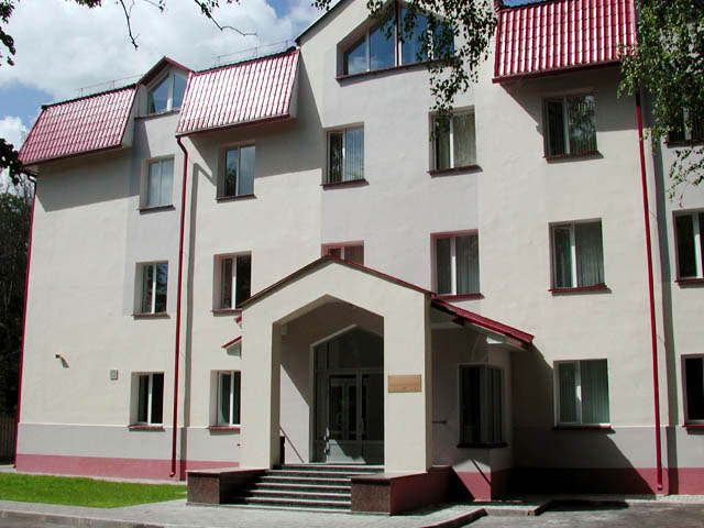 Здание НИИ антимикробной химиотерапии СГМА